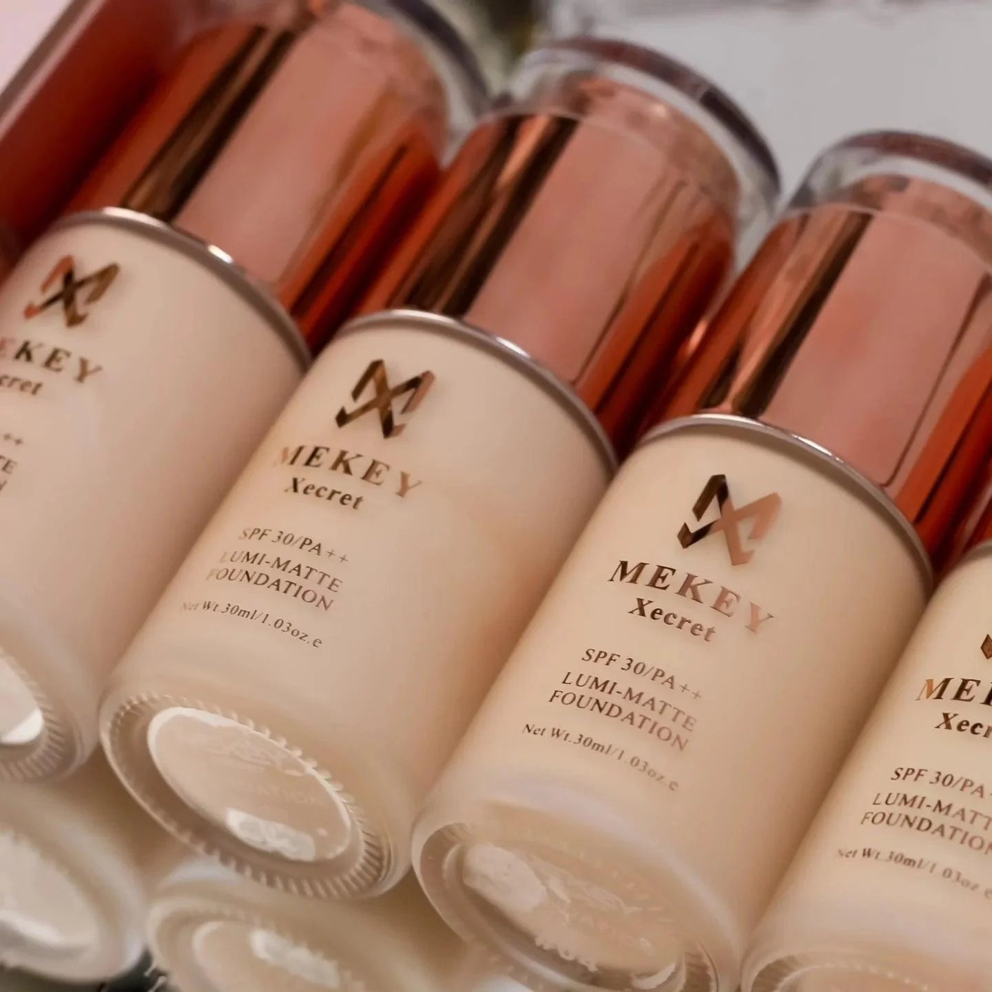 Mekeyxecret Lumi Matte Foundation