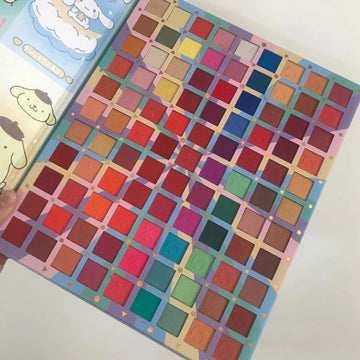 Friends Sanrio Eyeshadow Palette (99 Colors)