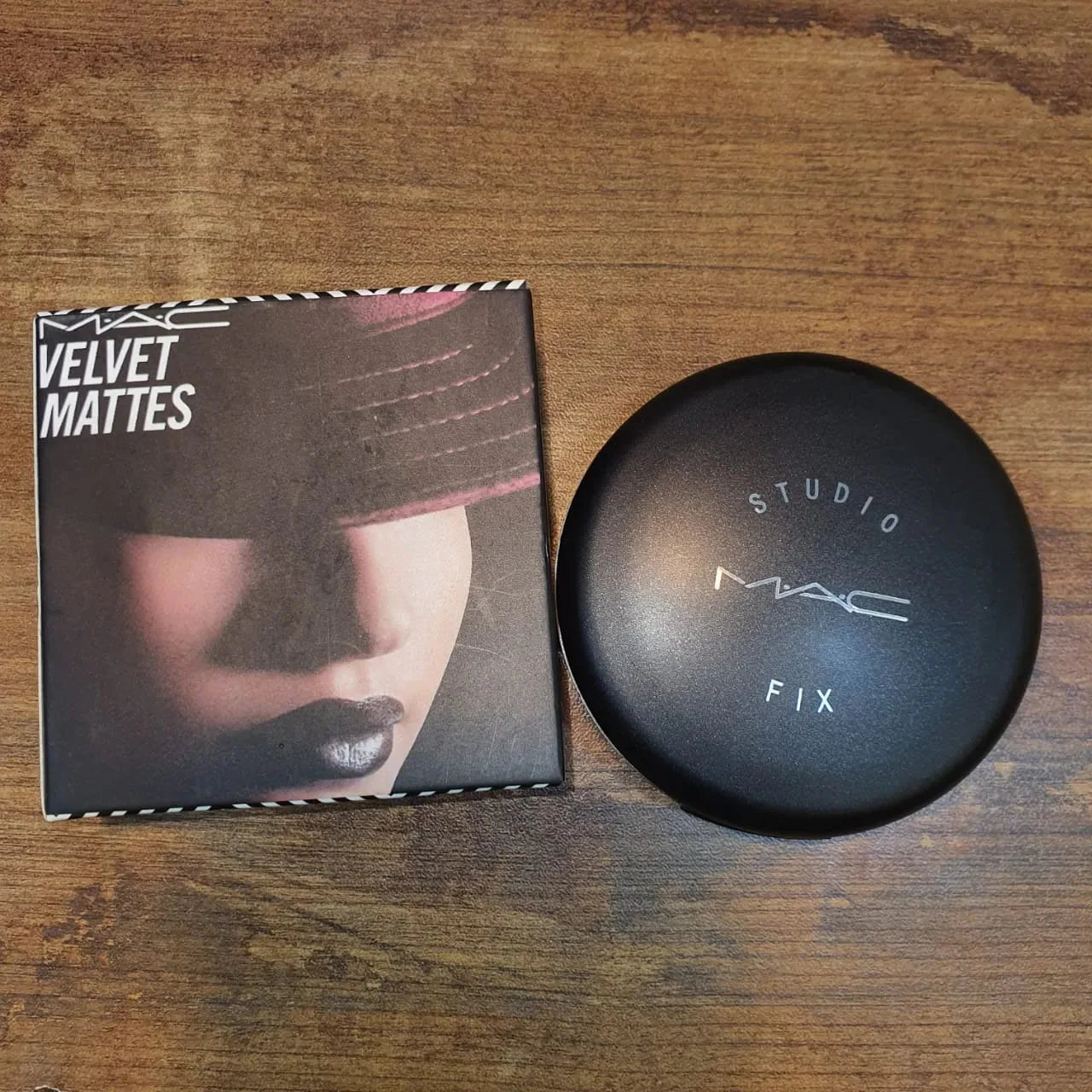 Mac Velvet Mattes Face Powder