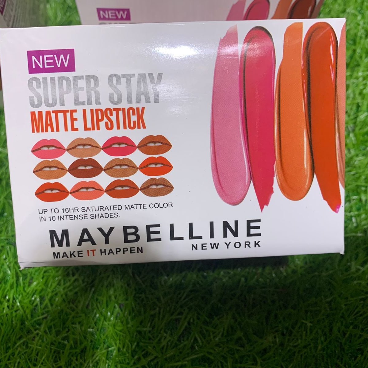 Maybelline matte lipstick (pack of 12)