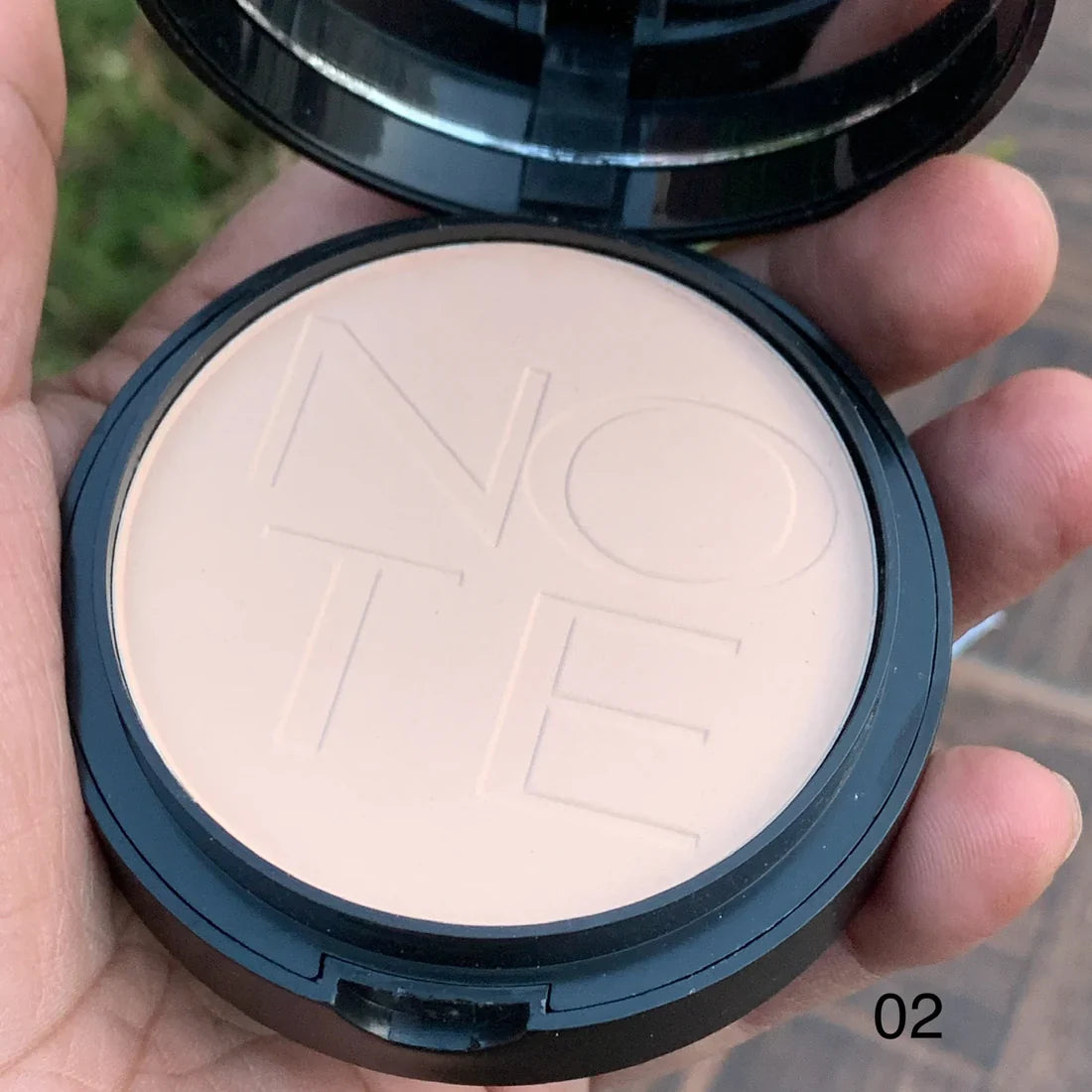 NOTE Luminous Silk Compact Powder